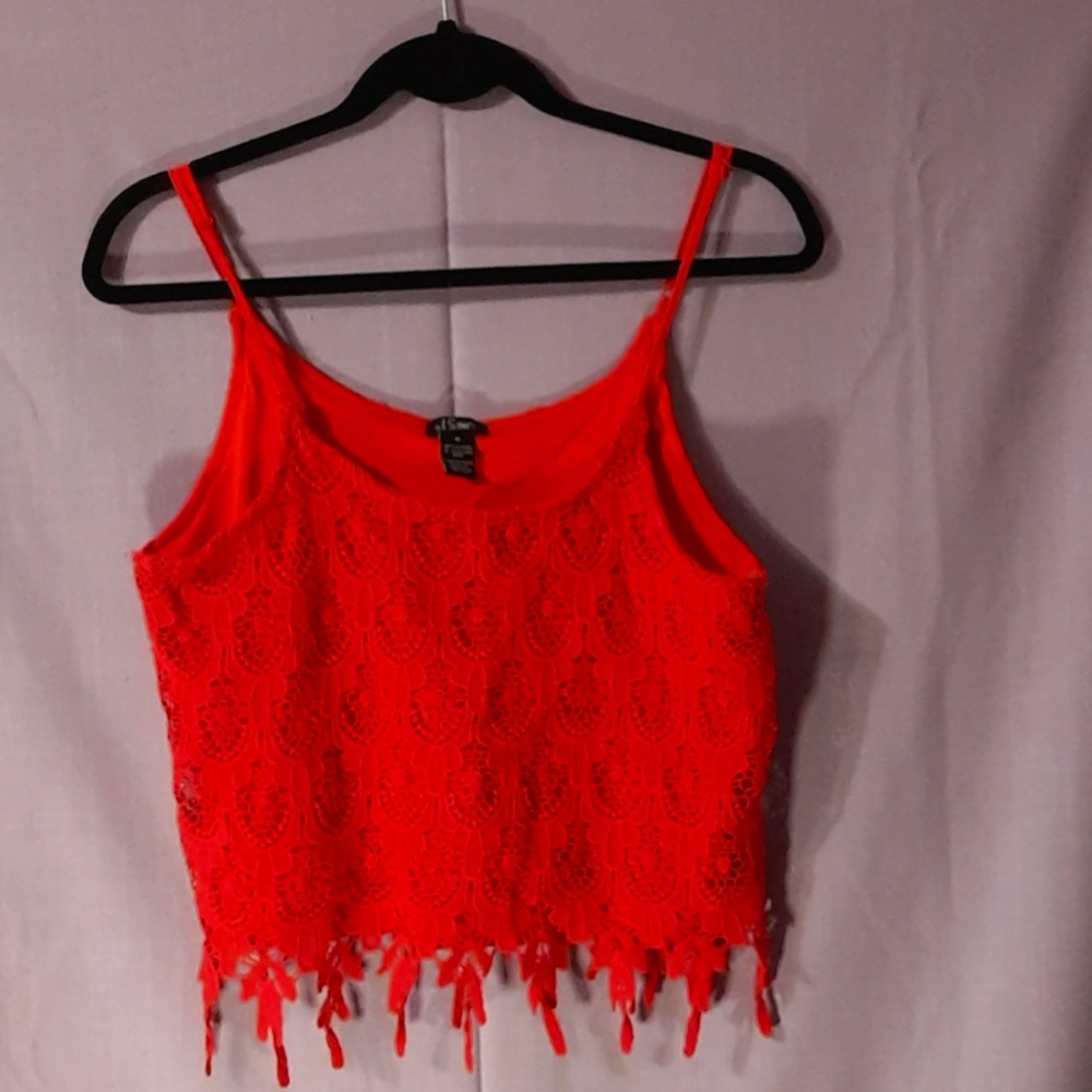 Rue21 Women's crop top M